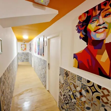 Arc House