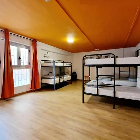 Arc House Hostel