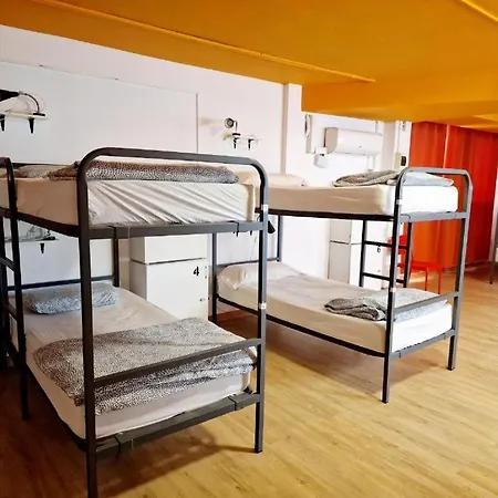 Hostel Arc House
